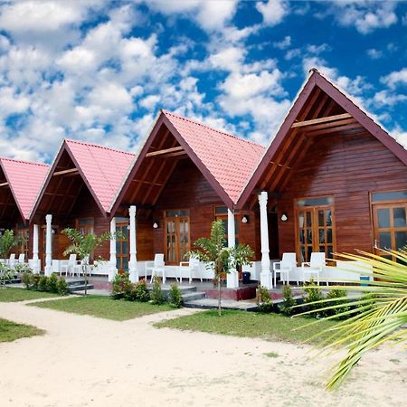 Elegant Green Beach Resort Тринкомали Экстерьер фото